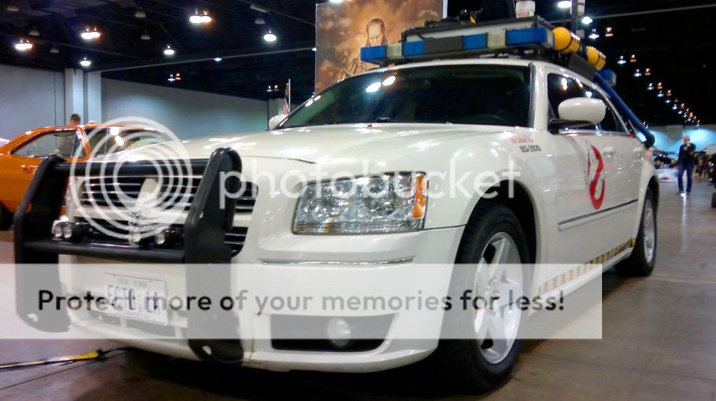 [http://i401.photobucket.com/albums/pp98/bmw745i_yeng/097_zps51a42ae4.jpg]